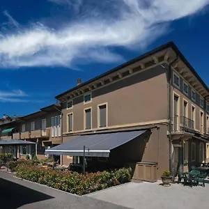 Gelmini Hotel